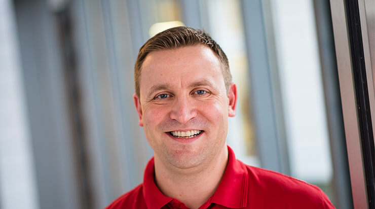 Dr. med. Nils Schikora Dr. med. Nils Schikora